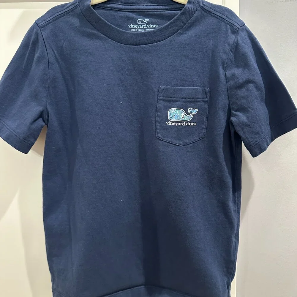 Vineyard Vines Navy Short Sleeve Tee with Blue/Teal Whale Logo